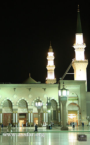 تحالف طيبة يشغل مطار المدينة الدولي