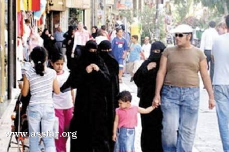السعوديون ب30 مليار ريال في الخارج